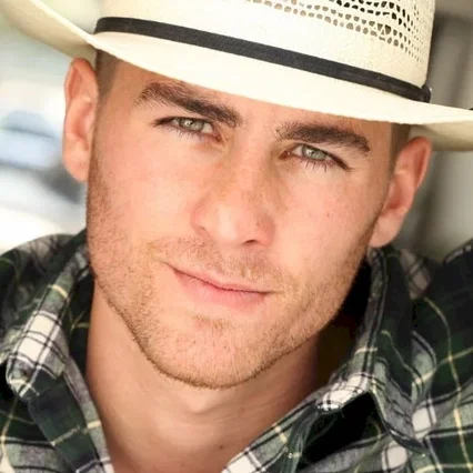  Brett Edwards
