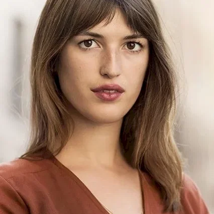  Jeanne Damas