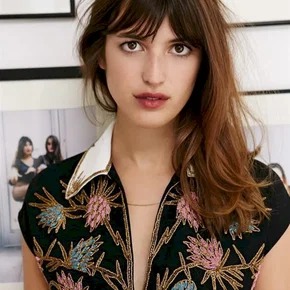 Photo star :  Jeanne Damas