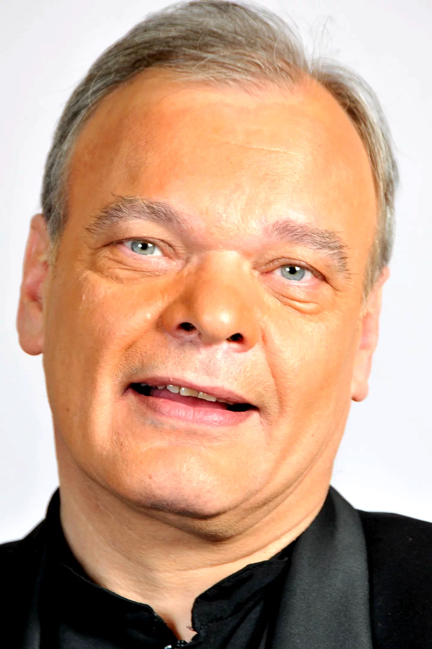  Gaëtan Bloom