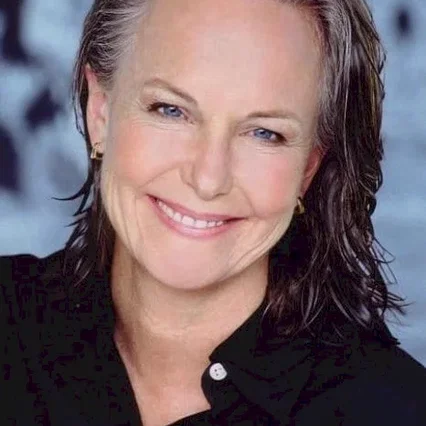 Anne E Curry