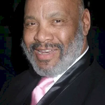  James Avery