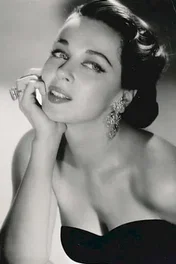  Patricia Morison