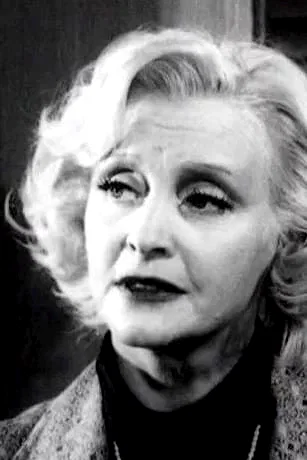 Helene Surgere