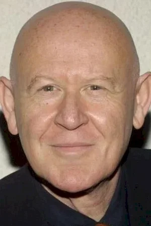 Daniel Benzali photo