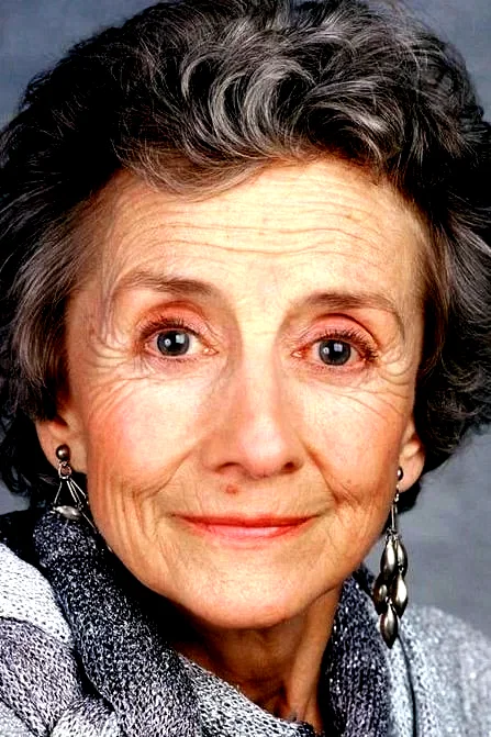 Suzanne Flon