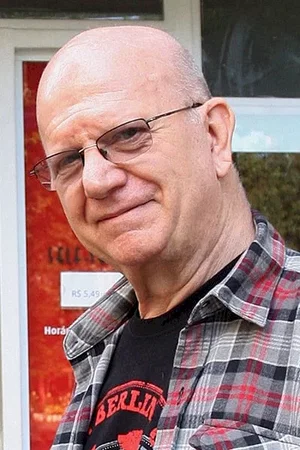  Cecil Thire photo
