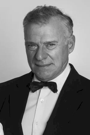  Sergi Mateu photo