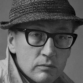Photo star :  Bernard Hepton