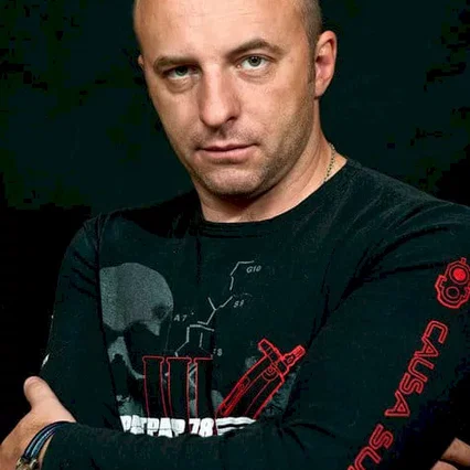  Aleksey Maslov