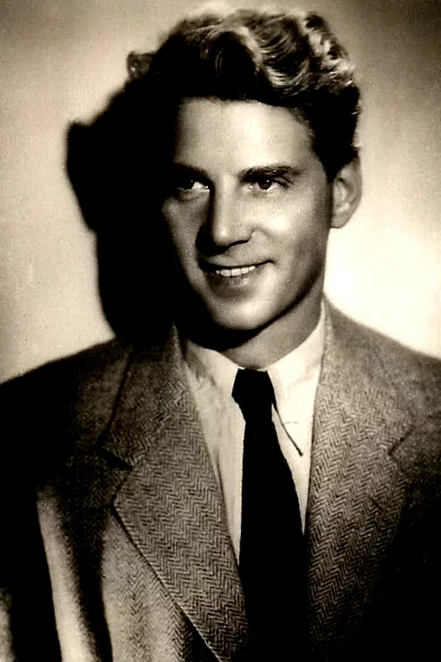 Jean-Pierre Aumont