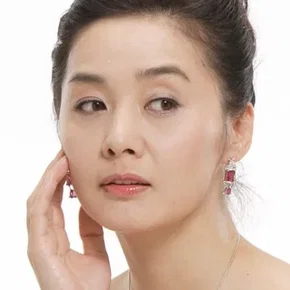 Photo star :  Lee Eung-kyeong