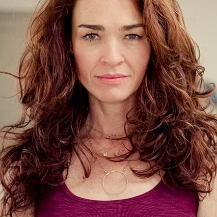 Karina Logue