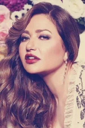  Layla Olwy photo