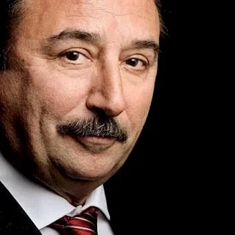 Toni Sevilla