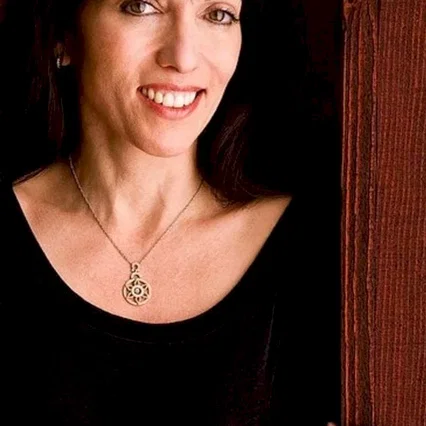 Audrey Wells