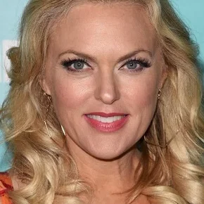 Photo star : Elaine  Hendrix
