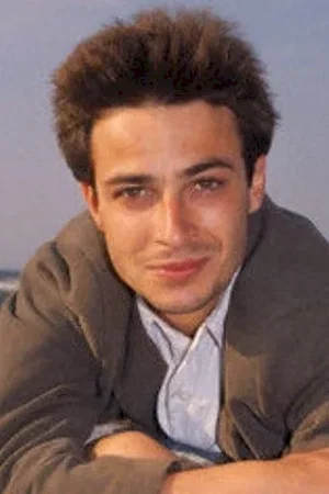  Simon De La Brosse photo