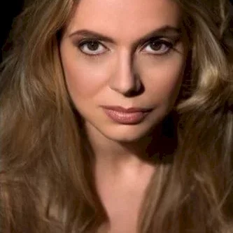  Marie Paquim