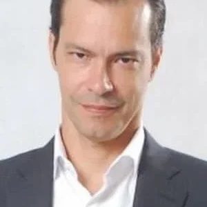  Heitor Martinez