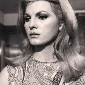 Photo star : Rosanna Yanni