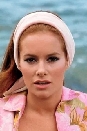 Luciana  Paluzzi