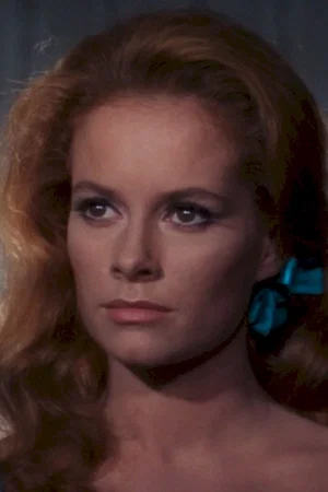 Luciana  Paluzzi photo