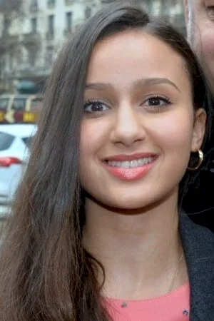 Oulaya Amamra photo