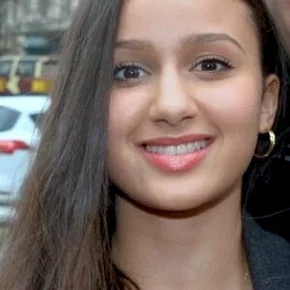 Photo star : Oulaya Amamra