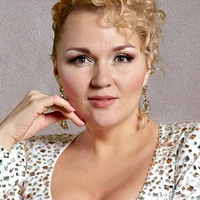 Photo star :  Nadezhda Angarskaya