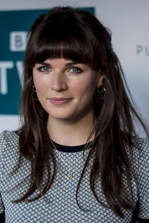  Aisling Bea
