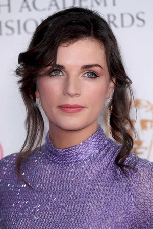  Aisling Bea photo