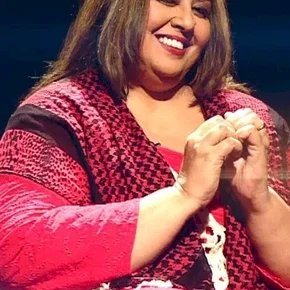 Photo star :  Anita Devgan