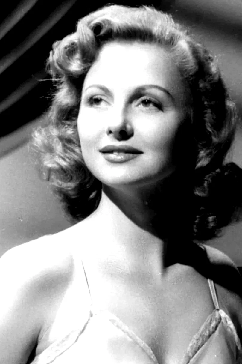  Madeleine Lebeau