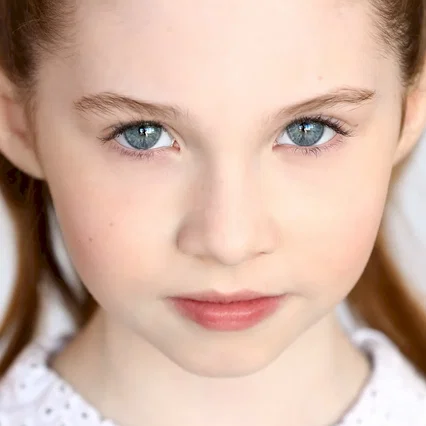  Madelyn Grace