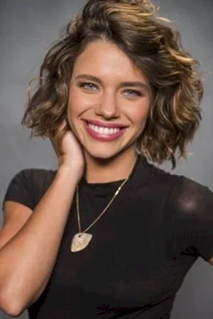  Bruna Linzmeyer