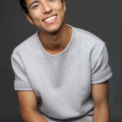  Felipe Frazão
