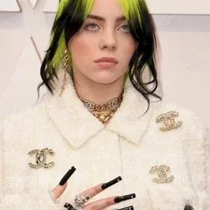  Billie Eilish