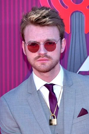  Finneas O'Connell photo