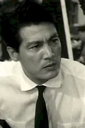 Eiji Okada