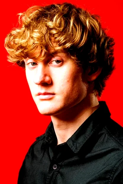  James Acaster