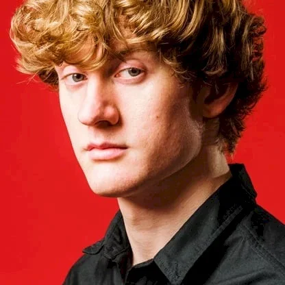  James Acaster