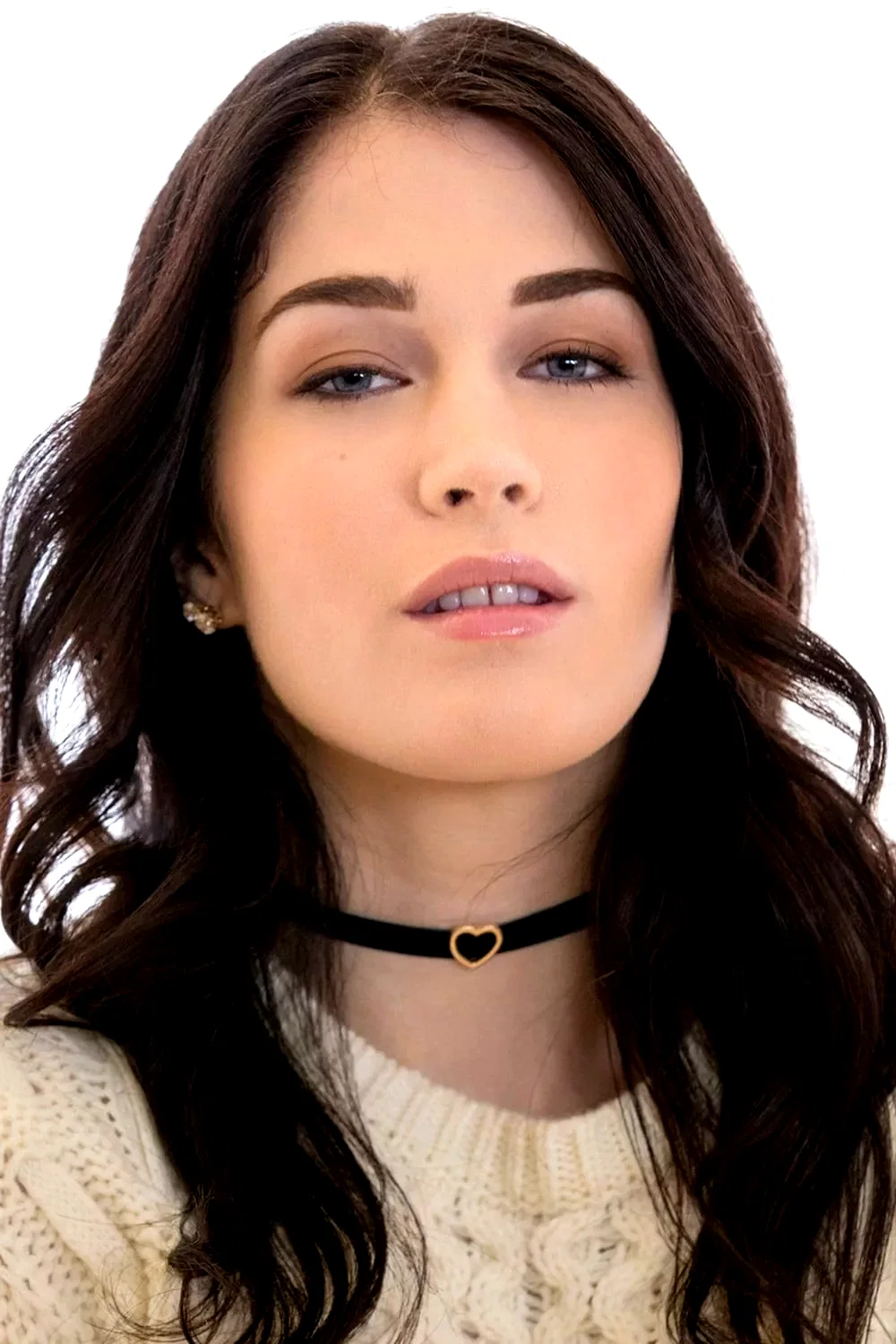  Evelyn Claire