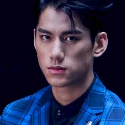  Berant Zhu