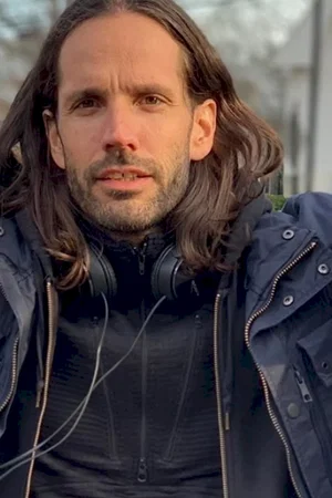  Pascual Sisto photo