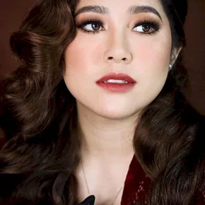 Photo star :  Moira dela Torre
