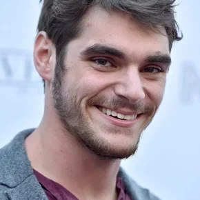 Photo star : RJ Mitte