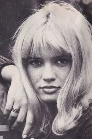  Gillian Hills photo