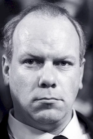 Kenneth J Warren photo