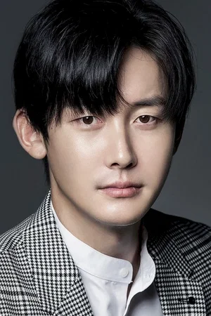  Kim Jun-han photo